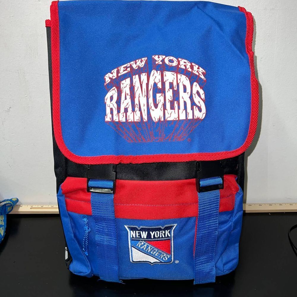 Vintage New York Rangers Retreat Backpack Bag Blue NHL Nasco Little America‎